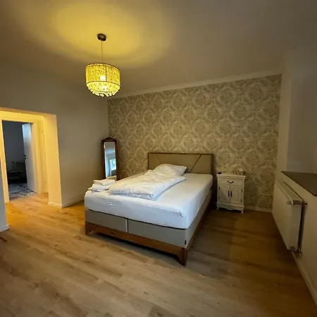 Paris: Messe-/business-/fewo Dus *