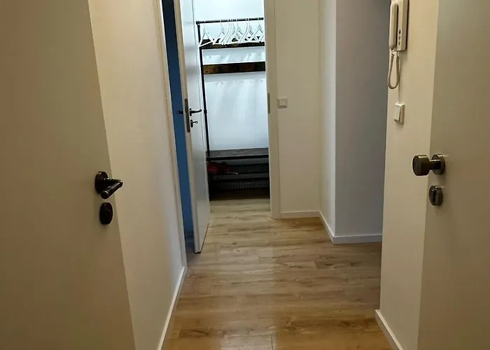 Paris: Messe-, Business-, Ferienwohnung Lodge *