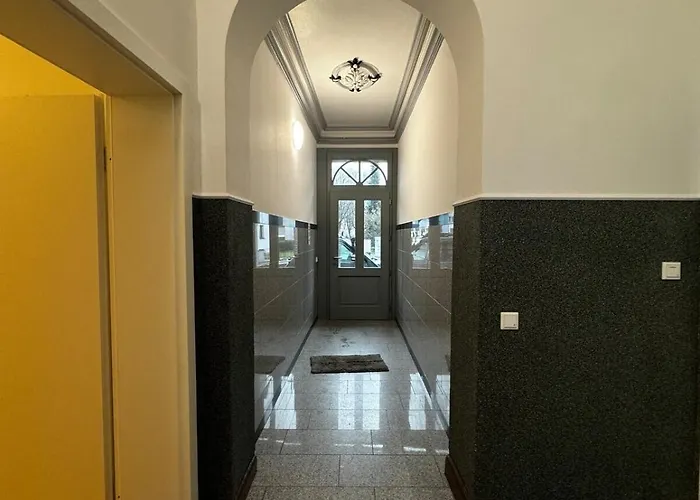 Paris: Messe-, Business-, Ferienwohnung * Χίλντεν