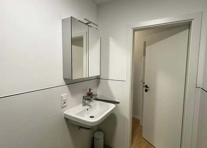 Paris: Messe-, Business-, Ferienwohnung Lodge Χίλντεν